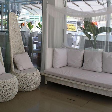 Hôtel Santi White à Phuket Extérieur photo