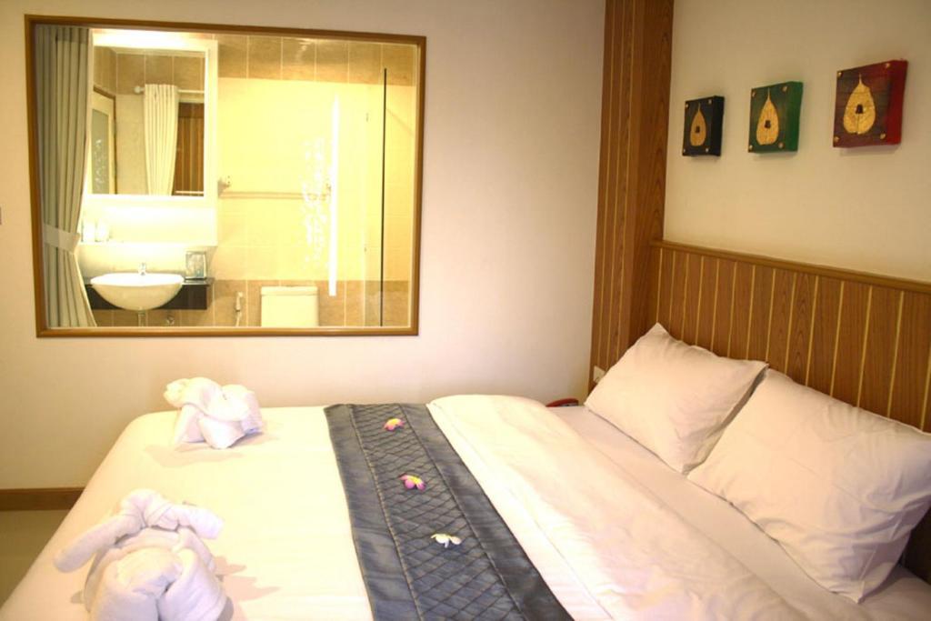 Hôtel Santi White à Phuket Chambre photo
