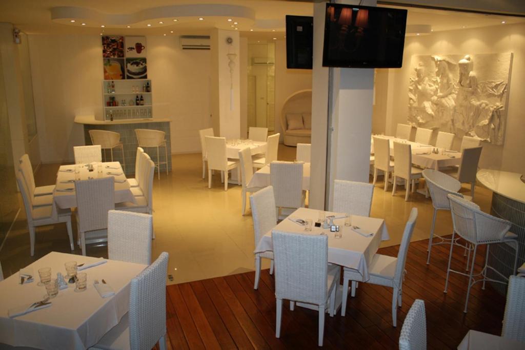 Hôtel Santi White à Phuket Extérieur photo